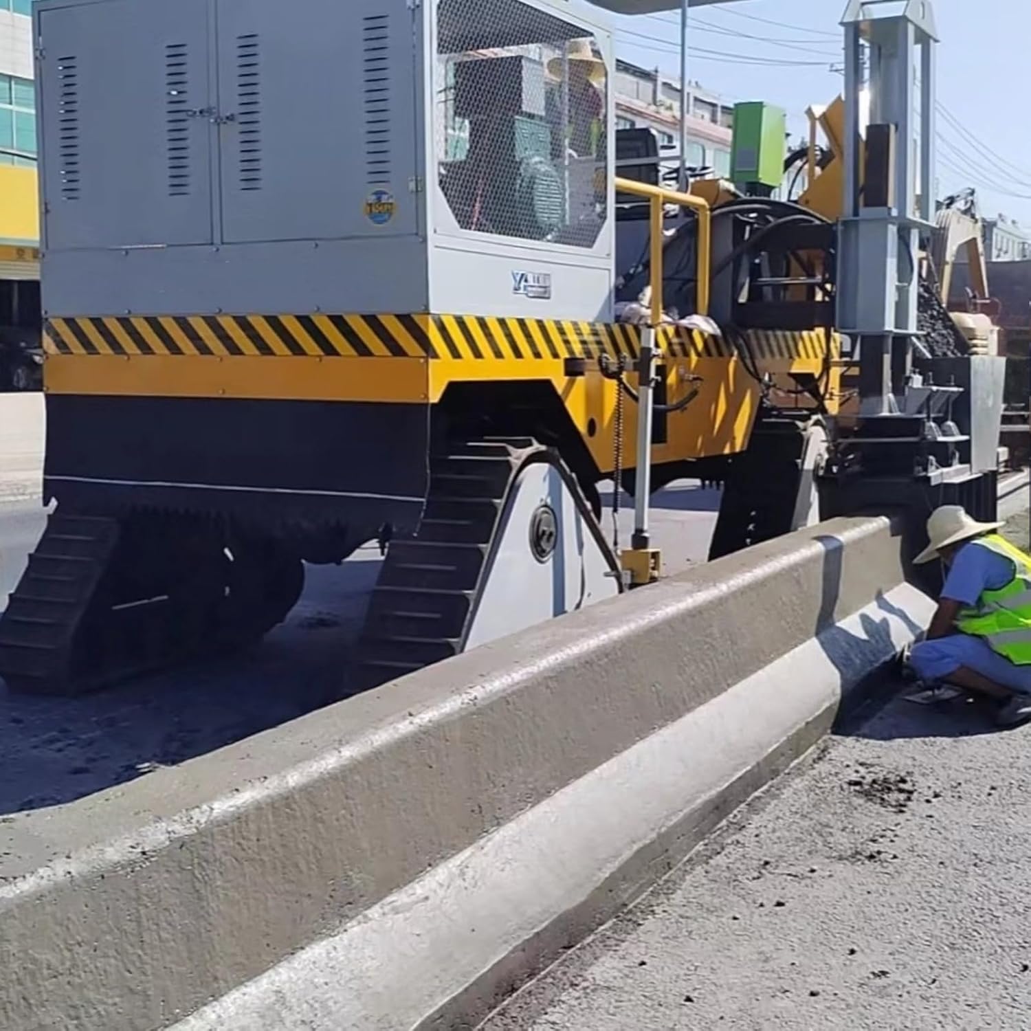 concrete curb machine review,should I buy a concrete curb machine,slipform paver pros cons,concrete curb machine vs alternatives,concrete curb machine worth buying,best slipform paver for highways unboxing and complete package contents