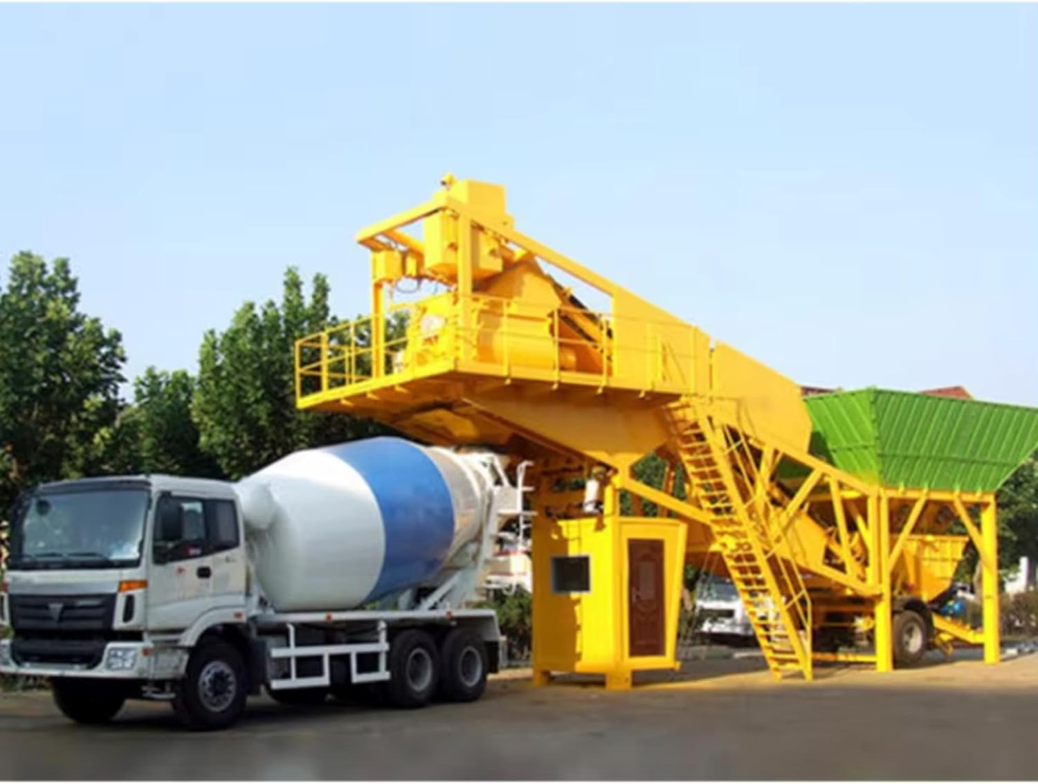 custom concrete batching plant,should I buy a custom concrete batching plant,custom concrete batching plant vs stationary,custom concrete batching plant pros cons,custom concrete batching plant worth buying,best concrete batching plant manufacturer performance testing and real-world results