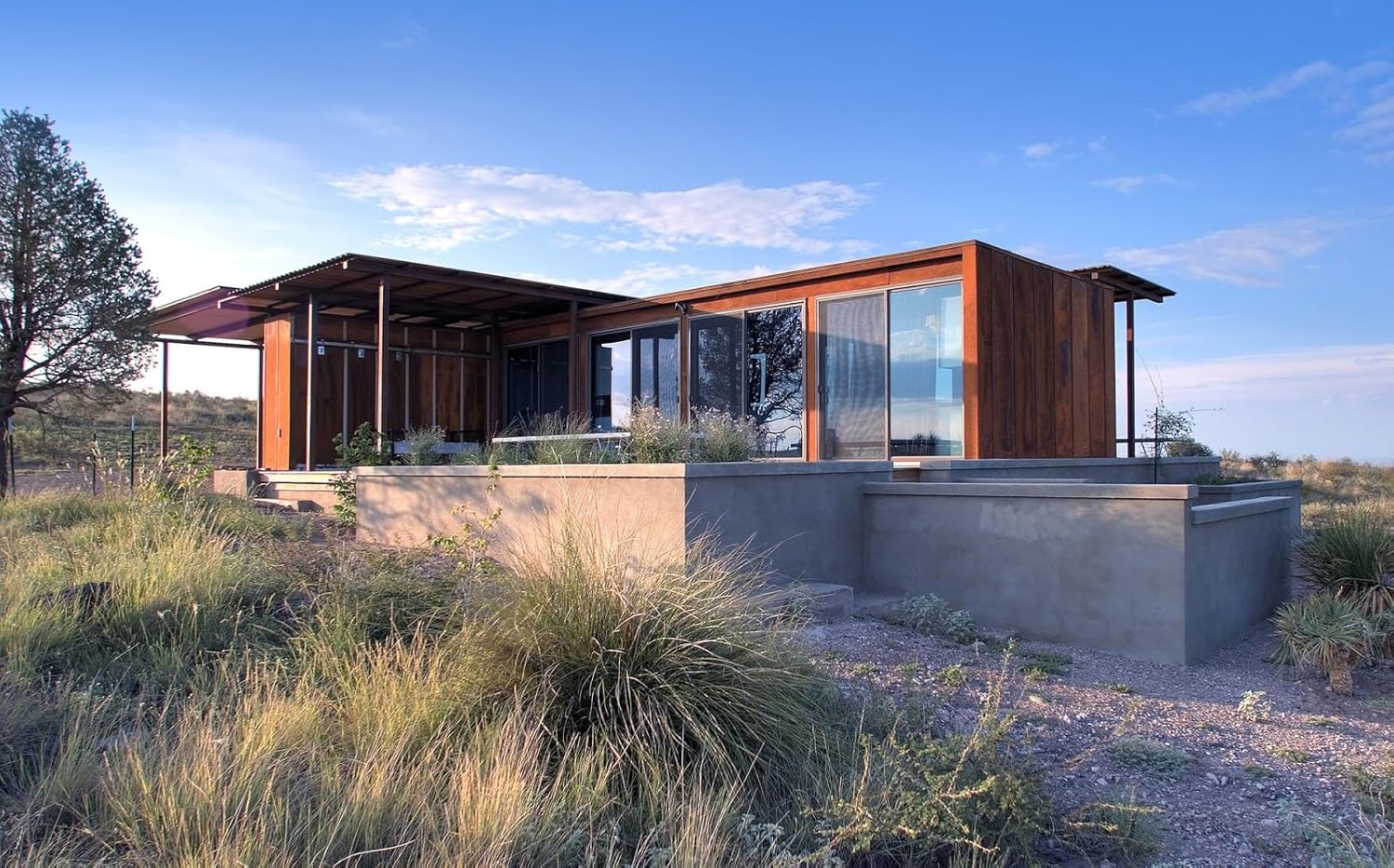 modular container shop unit review,prefabricated steel café building worth buying,modular container shop unit pros cons,shipping container kiosk for commercial use,best modular commercial structure for business,should I buy a prefabricated container shop performance testing and real-world results