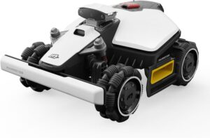 Image 1 of Mammotion LUBA mini review
