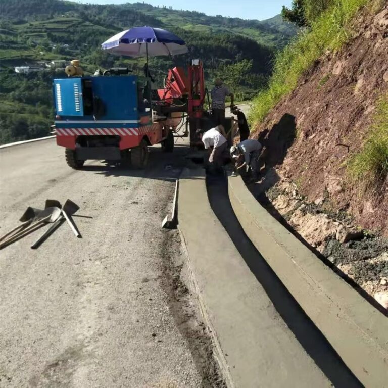 Image 1 of concrete slipform curb machine