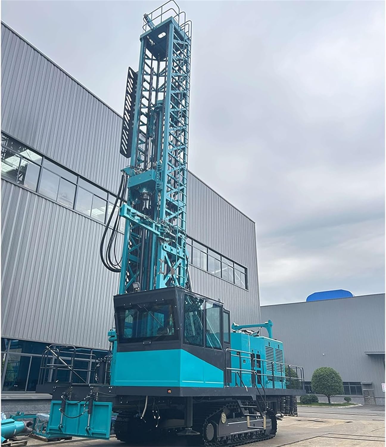 crawler water well drilling rig,tracked borehole drilling machine,crawler drilling rig pros cons,best water well drilling equipment,crawler rig for uneven terrain,buy crawler drilling rig unboxing and complete package contents