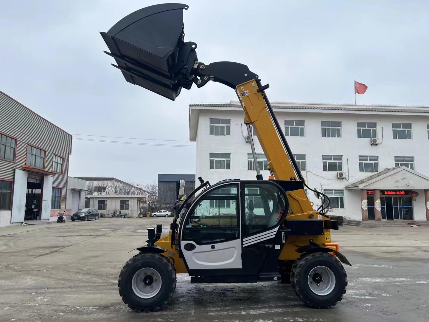 Step-by-step guide for telehandler telescopic lift truck review,should I buy a telehandler,telehandler vs forklift,telehandler pros cons,best telehandler for construction,telehandler worth buying - complete tutorial